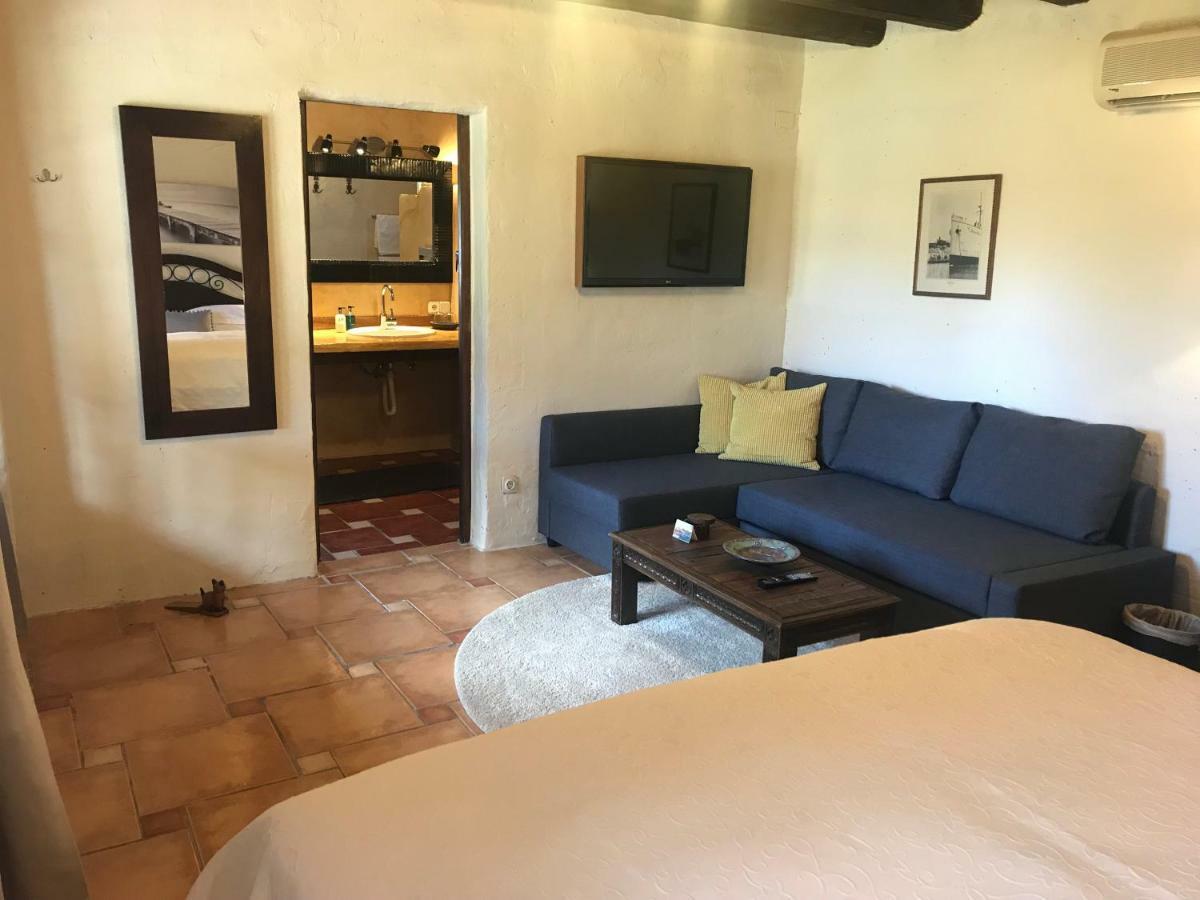 Finca Can Toni Sant Jordi de ses Salines Εξωτερικό φωτογραφία